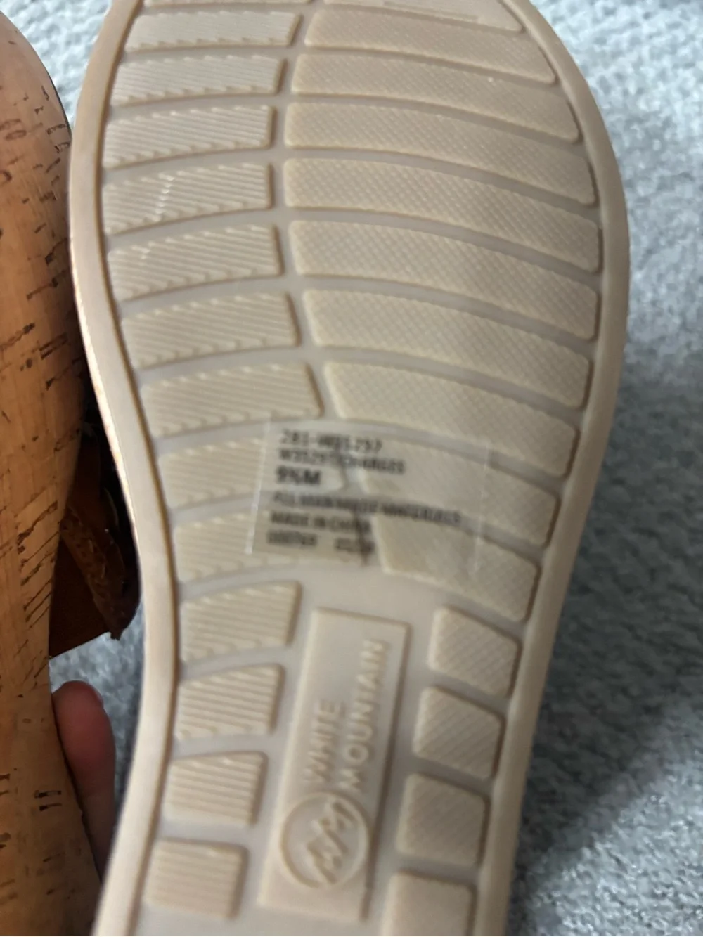 WHITE MOUNTAIN women ChargesWedge Sandal 9.5M brand new sift